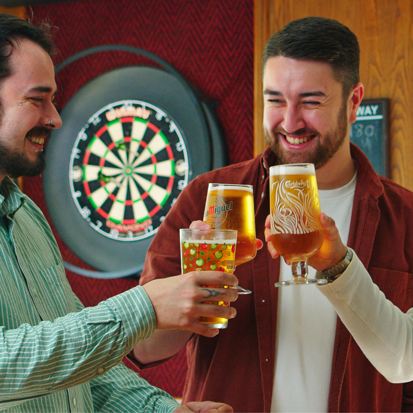 Raise a glass This Father's Day at The Blacksmiths Arms in Top Town, Barwell!